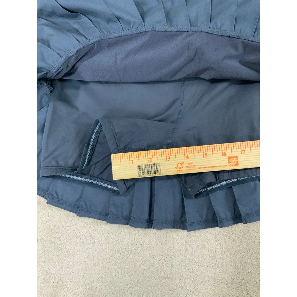 Lululemon Athletica Resolution Skort Lined Womens‎ 4 Grey Coal Vapor Dye EUC